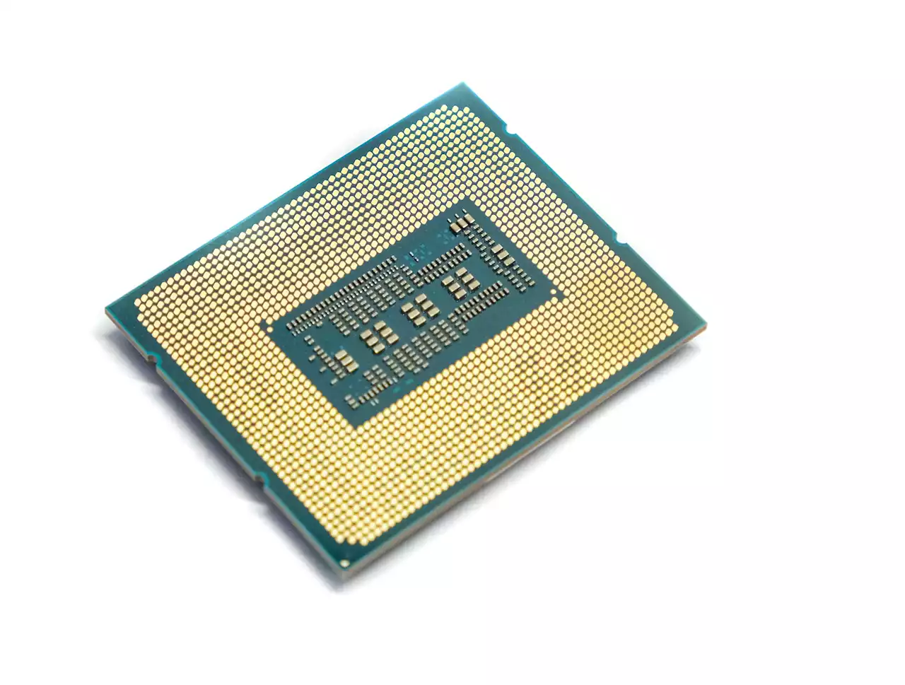 Intel Core i5-13500 Processor Faster And Cheaper Than 12600K: Could Stunning Leaked Benchmarks Be True?