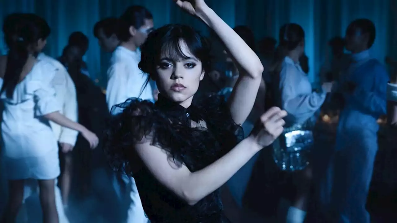 Sarcasmo natural y humor seco y demasiado oscuro para Jenna Ortega | La actriz norteamericana de ascendencia mexicana y portorriqueña estelariza 'Merlina', la serie de Netflix