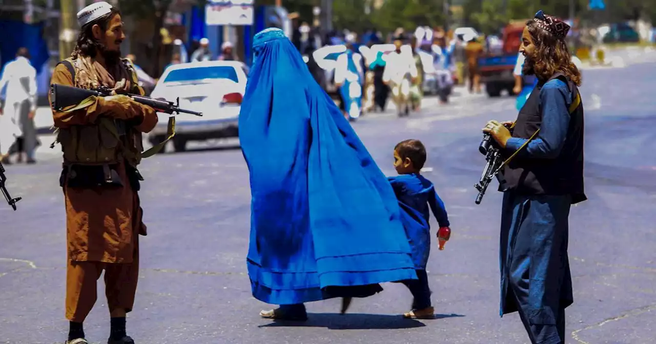 Le donne non possono lavorare in Afghanistan, Save the Children e due ONG sospendono operazioni