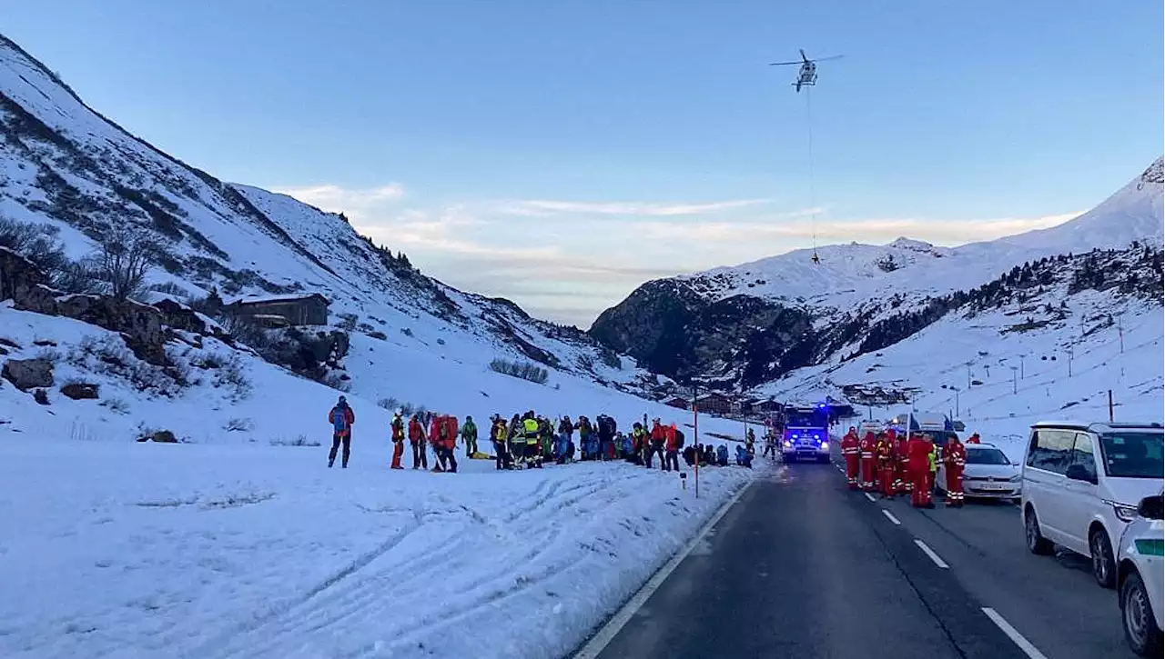 Austria, dieci sciatori sepolti da una valanga: in 100 impegnati nei soccorsi