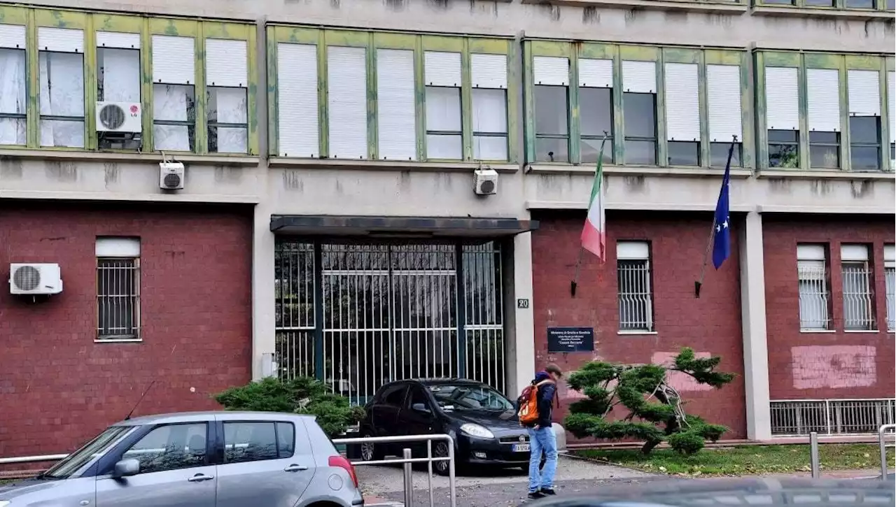 Milano, evadono in sette dal carcere Beccaria di Milano