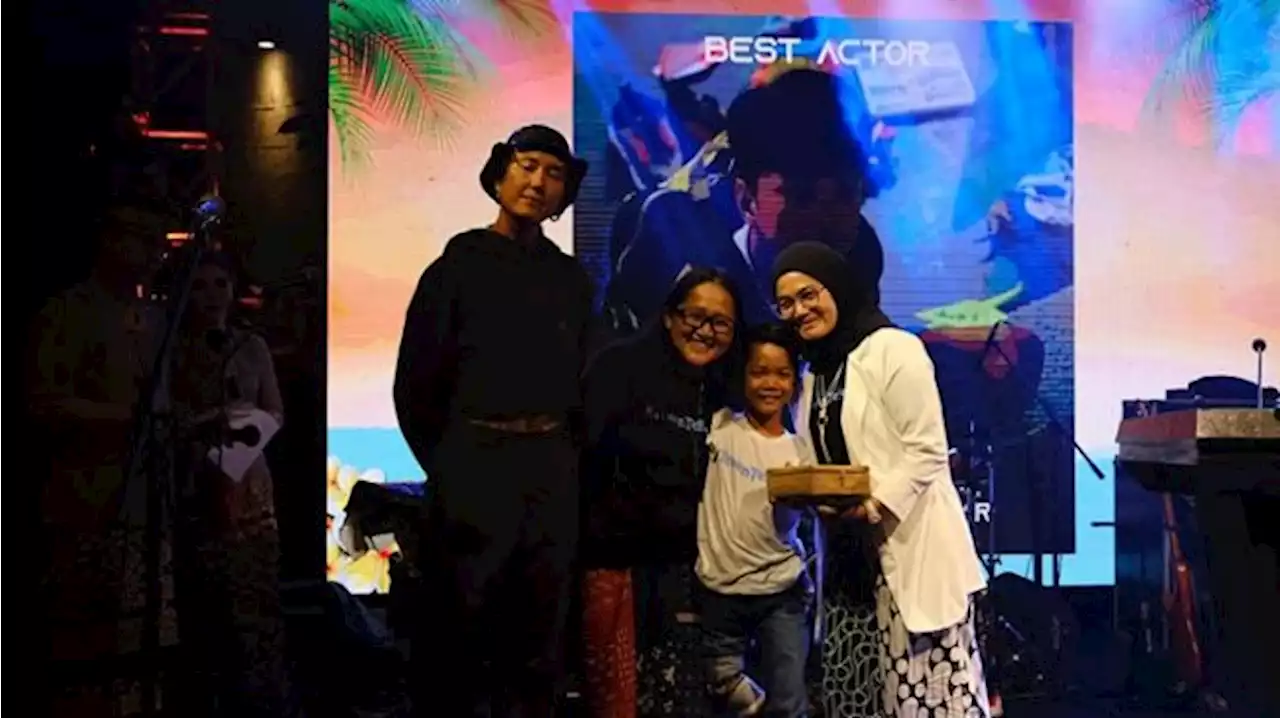 Heru Budi Hartono Nobar Film Tegar Bersama 250 Anak Yatim Piatu, Bagi-Bagi Voucher Belanja