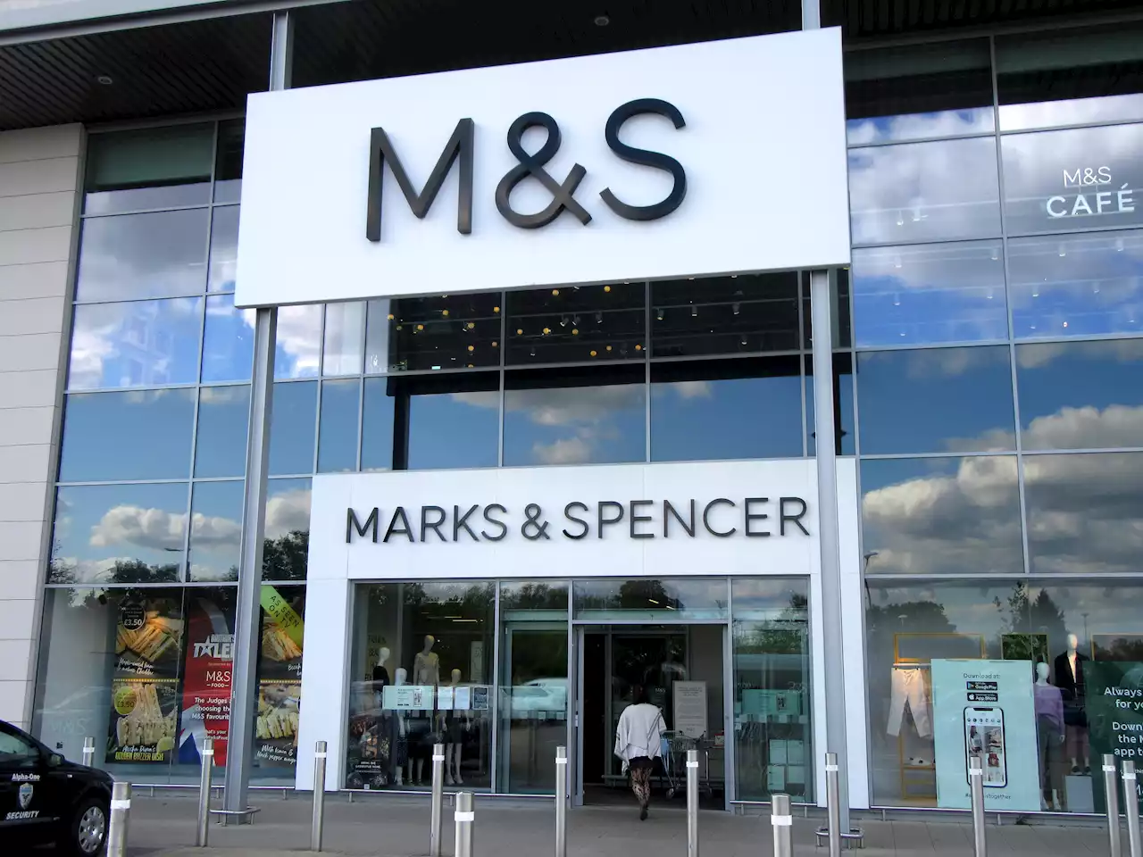 Marks and Spencer Boxing Day 2022 sale now live with up to 50% off