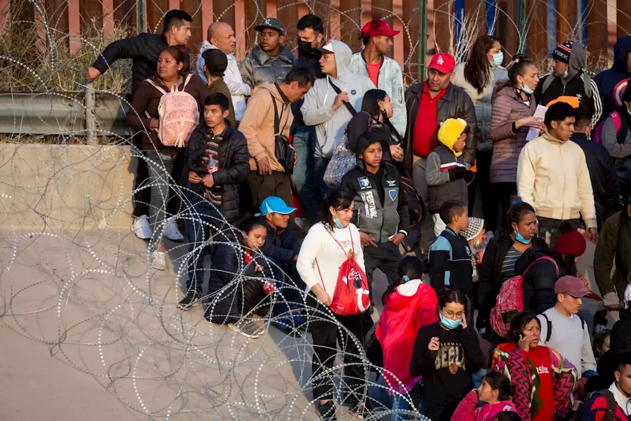 El Paso council members call for Biden to visit border as humanitarian crisis continues