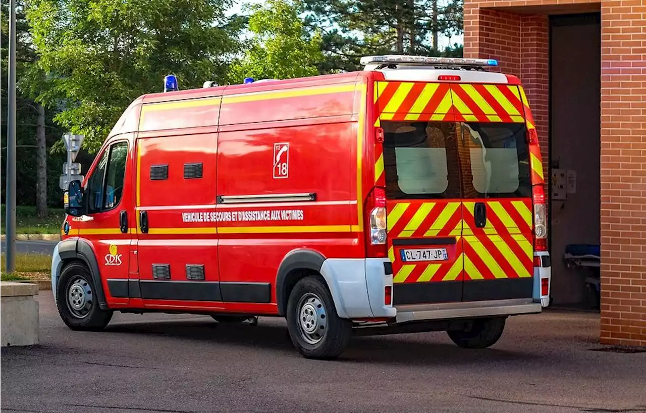 Ils se jettent du troisième étage pour échapper à une rixe