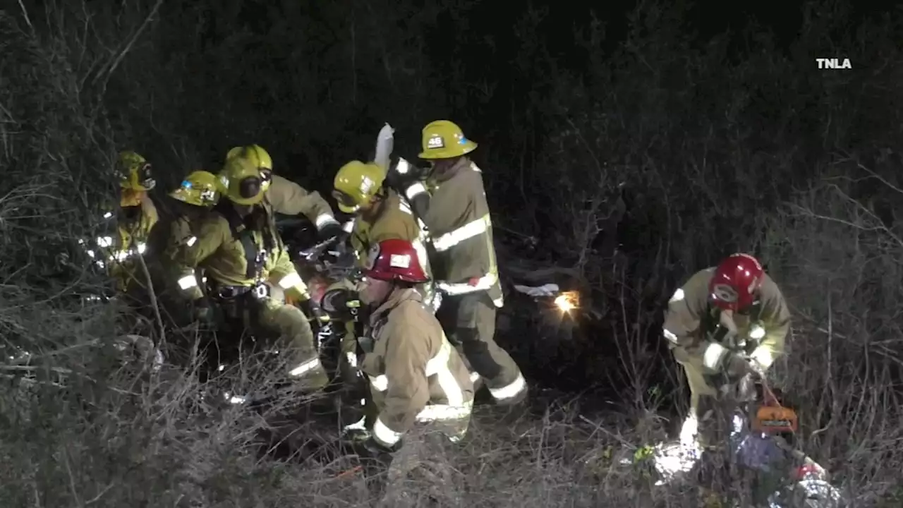 1 killed when crash sends car over side of road in Santa Susana Pass