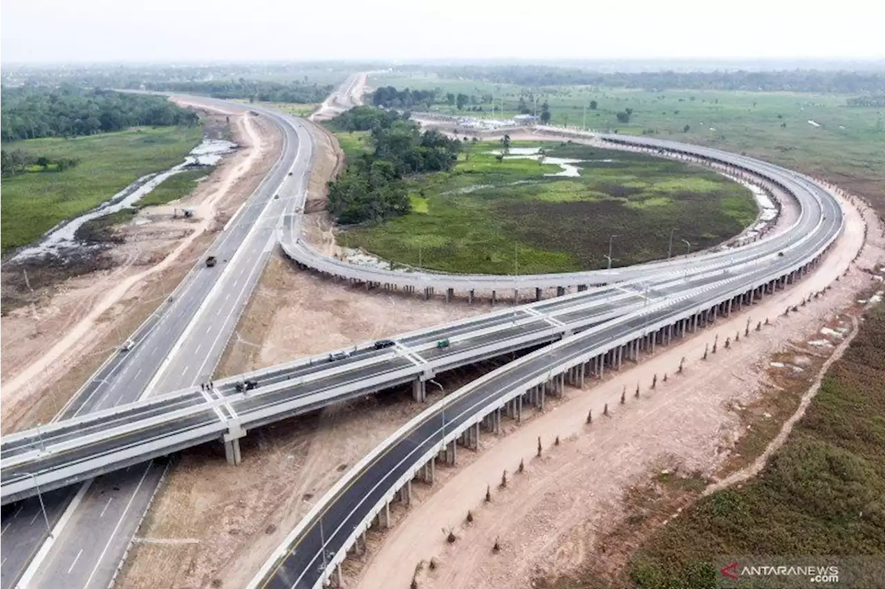 Sebanyak 880.000 kendaraan melintas di Tol Trans Sumatera jelang Natal