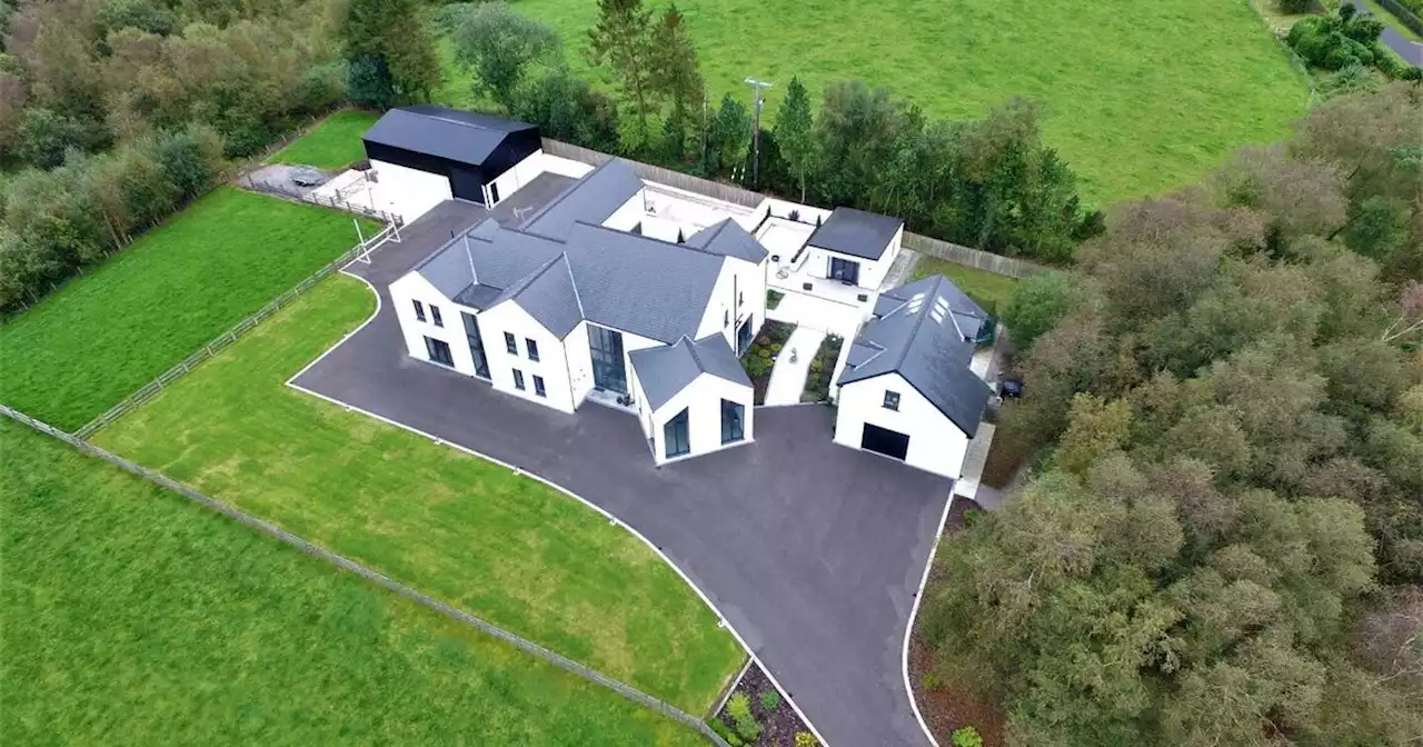 Ultra-modern NI home with 4.5 acres on the market