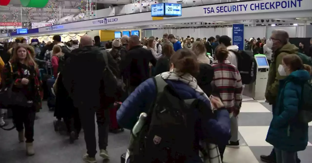 More than 200 Southwest flights canceled at Midway Airport at start of busy travel week