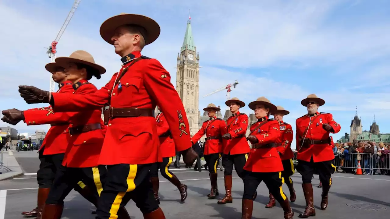 With trust collapsing in the RCMP, some call for 'broken force' to be rebuilt