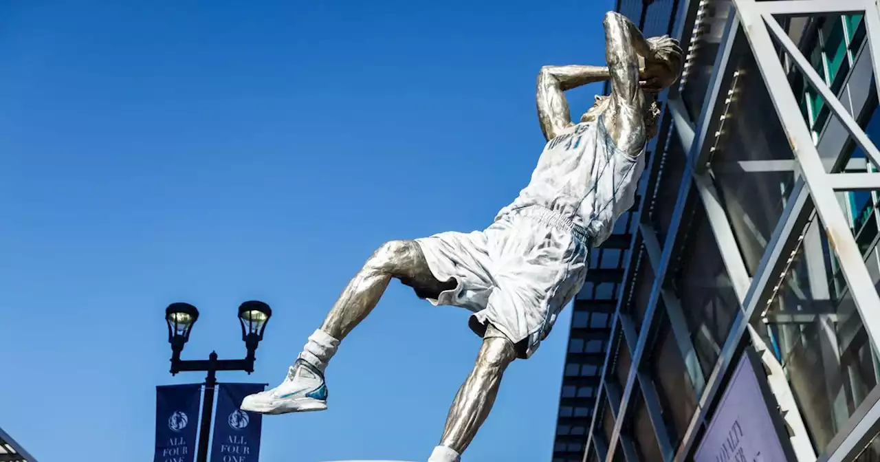 ‘Loyalty never fades away’: Mavs unveil Dirk Nowitzki statue, honor signature shot