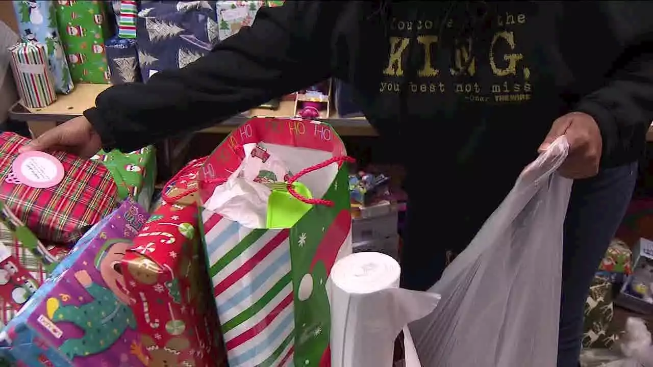 'These children really need our help': Philadelphia non-profit hands out 500 gifts to families in need