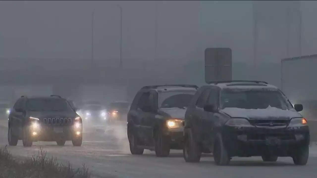 Light snow arrives in Chicago today ahead of midweek warmup