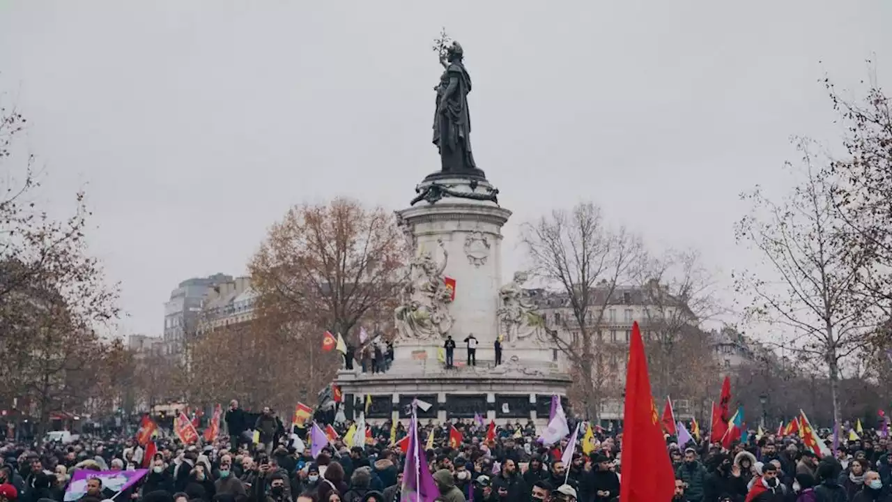 DIRECT. Attaque raciste contre des Kurdes : le suspect présenté à un juge, une marche blanche à Paris