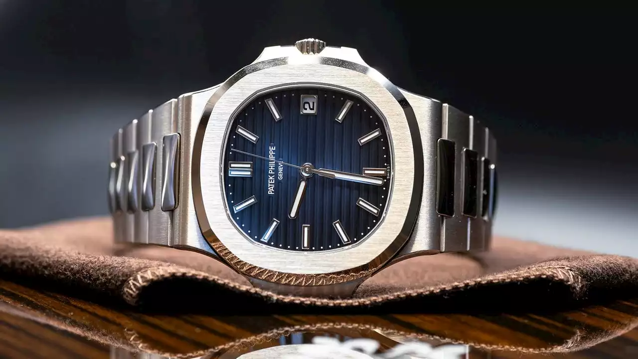 Une Patek Philippe Nautilus 5811 s’est vendue pour la première fois aux enchères pour deux fois son prix initial