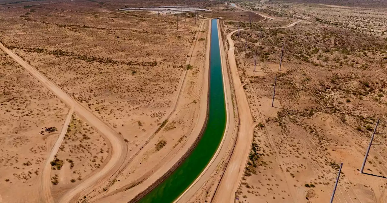 In Arizona, Colorado River crisis stokes worry over growth and groundwater depletion