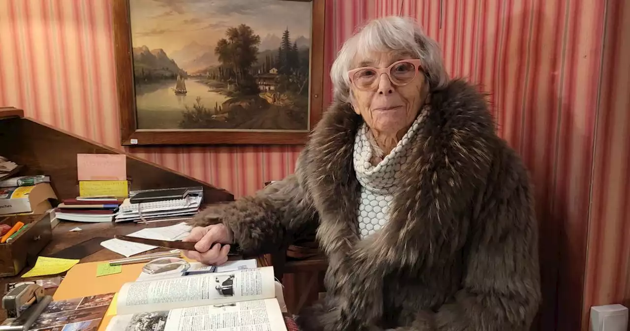 «Travailler me vivifie» : à 95 ans, cette antiquaire nantaise fait des affaires jusqu'en Asie