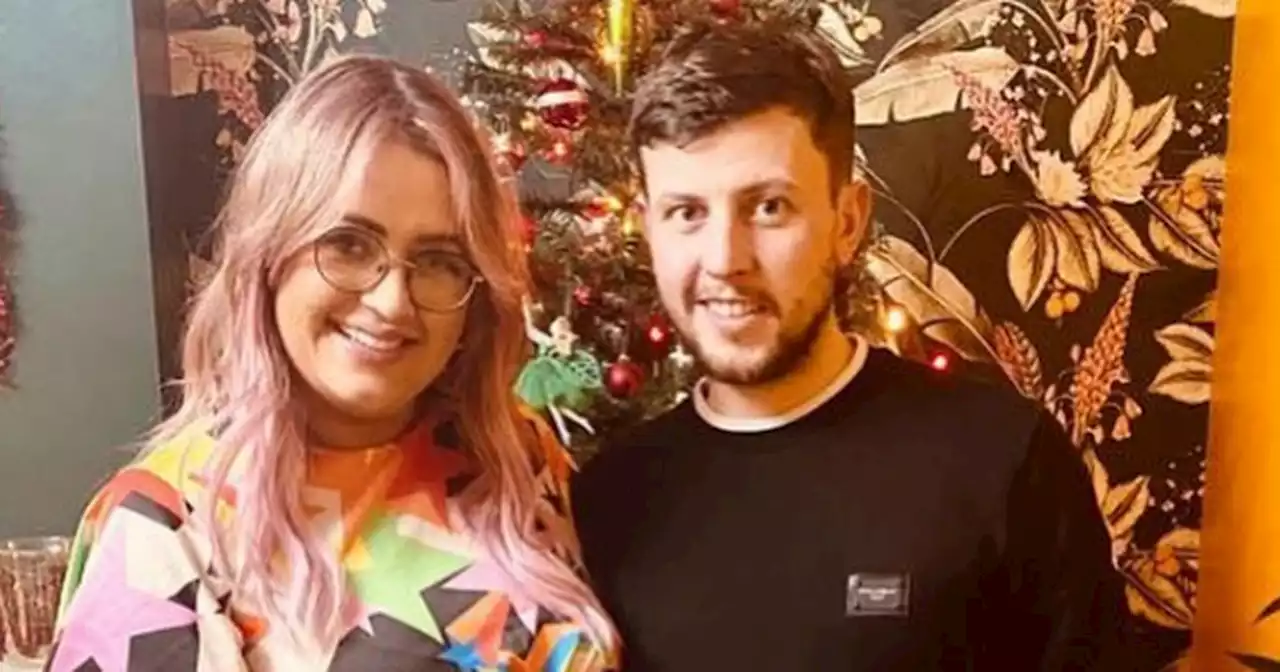 Gogglebox star Ellie Warner shares first glimpse of baby bump in sweet update