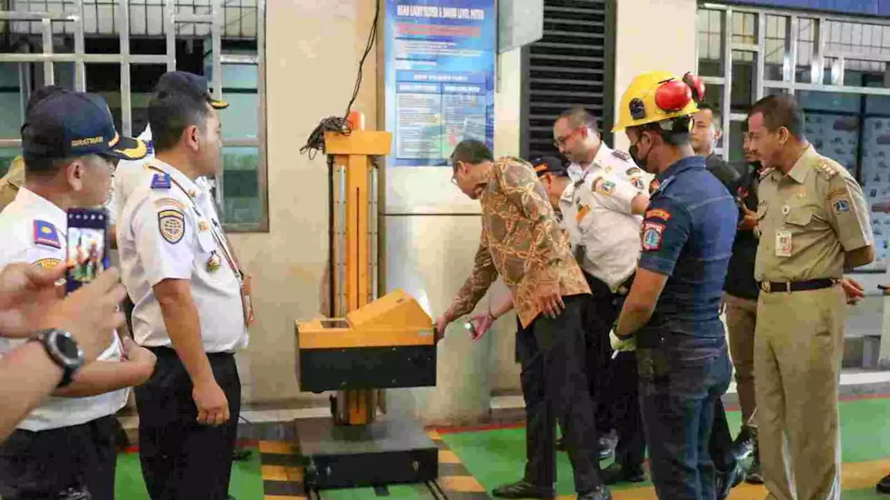 Heru Budi Sidak Layanan Uji Kir di Ujung Menteng, Minta Kamera CCTV Ditambah