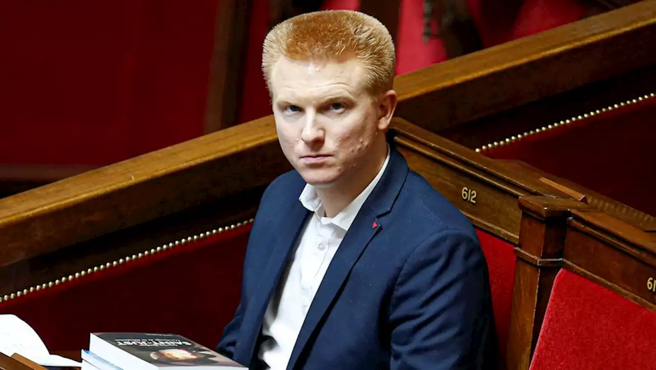 'Nous appelons à l'insoumission' : des militants LFI réclament l'exclusion d'Adrien Quatennens