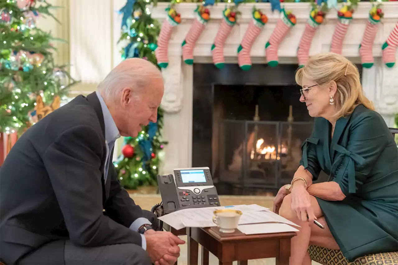 Biden, first lady thank service members on Christmas Day