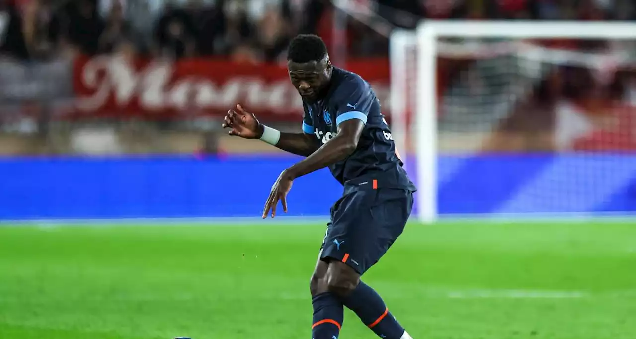 OM : Mbemba n'est « pas satisfait » de ses performances et ne digère pas l'échec européen