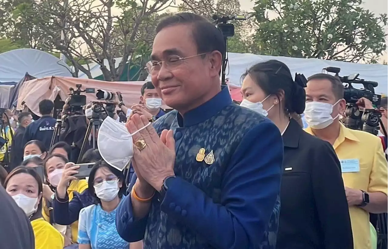 'บิ๊กตู่' วอนสังคมช่วยกันดูแลลูกหลาน เด็กคือผ้าขาว อย่าทำให้เปรอะเปื้อน