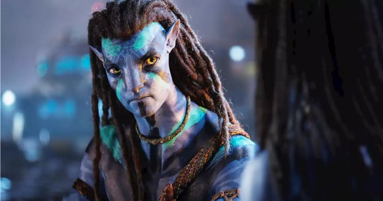 Box Office: ‘Avatar 2’ Crossing $900M Globally as New Holiday Movies Get Iced