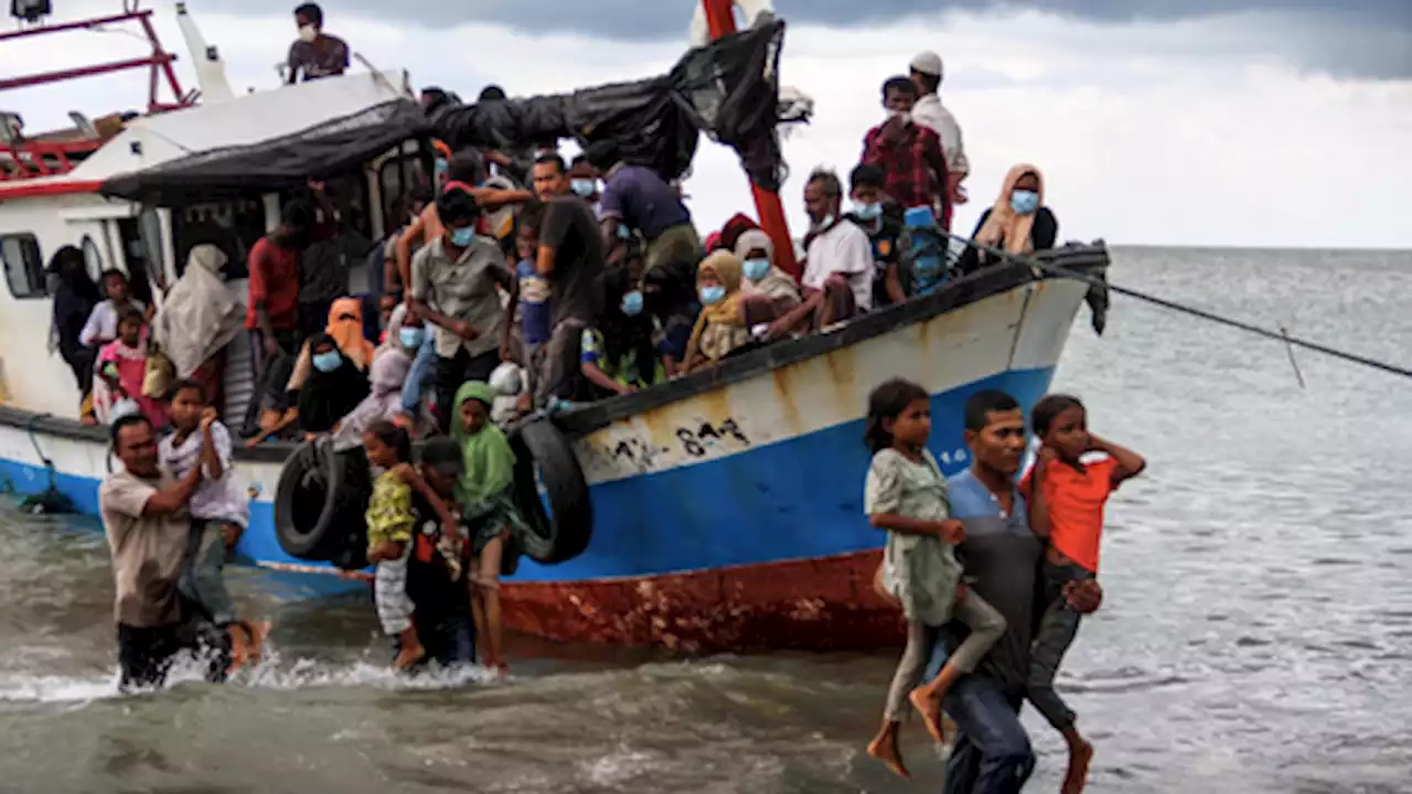 UN: At least 180 Rohingya adrift at sea feared dead