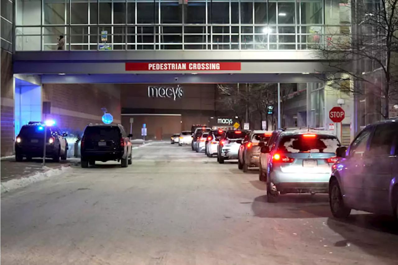 5 arrested in deadly shooting at Minnesota's Mall of America