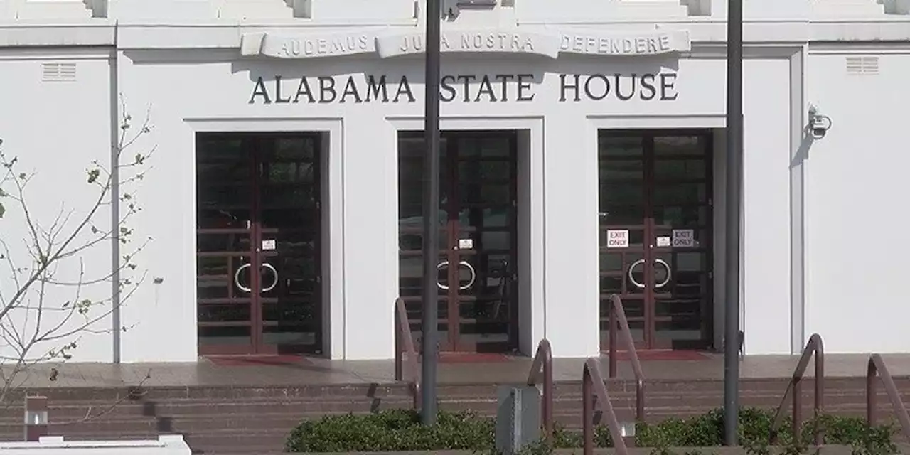 Flooding reported after pipes burst in Alabama Statehouse