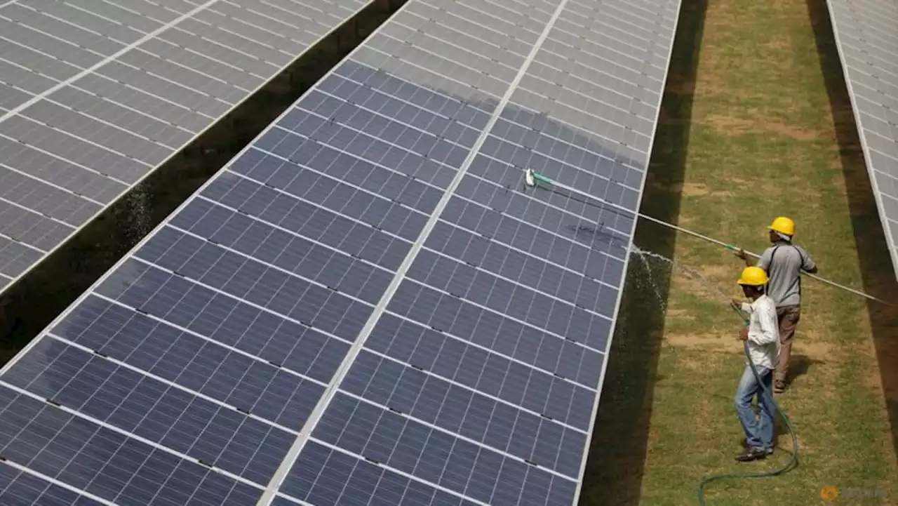 Exclusive-India plans $2 billion incentive for green hydrogen industry - sources