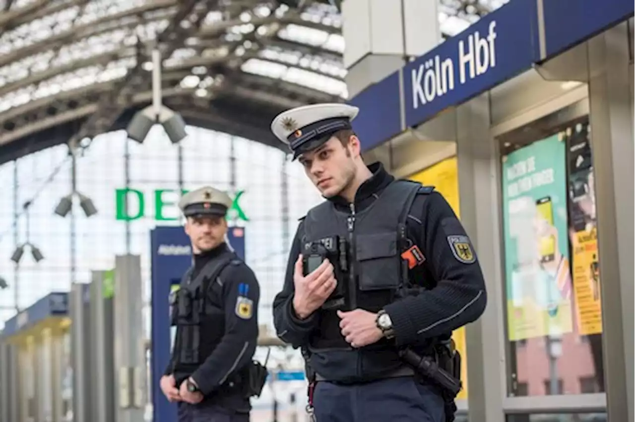 Bundespolizei hört Schreie und greift ein: Mädchen erst unsittlich angefasst, später geschlagen und getreten --- (Cityreport24-Nachrichtenblog)