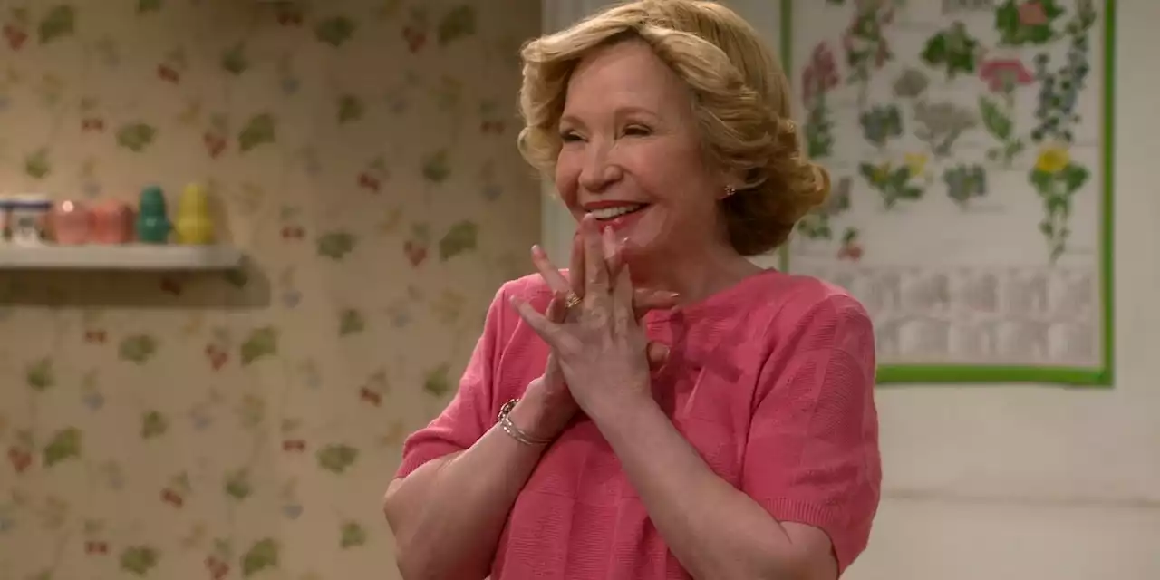 'That '90s Show' Behind the Scenes Video Teases Debra Jo Rupp and Kurtwood Smith's 1995 Style