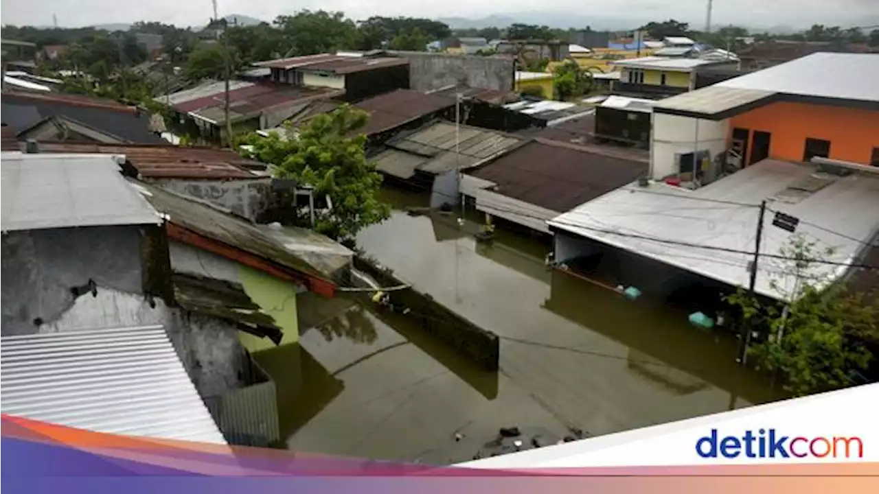 Update Banjir Makassar 27 Desember: 1.609 Pengungsi, 1.050 Rumah Terendam