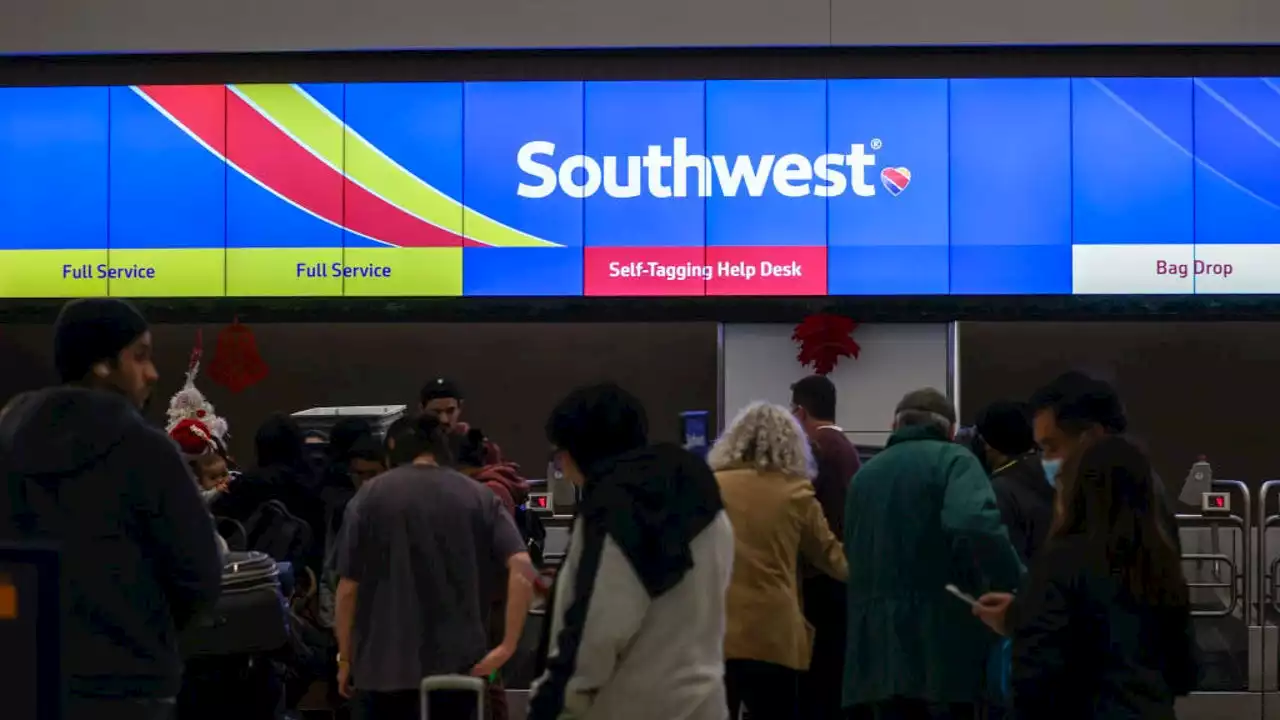 Southwest Airlines criticized by passengers, Transportation Department as flights delayed nationwide