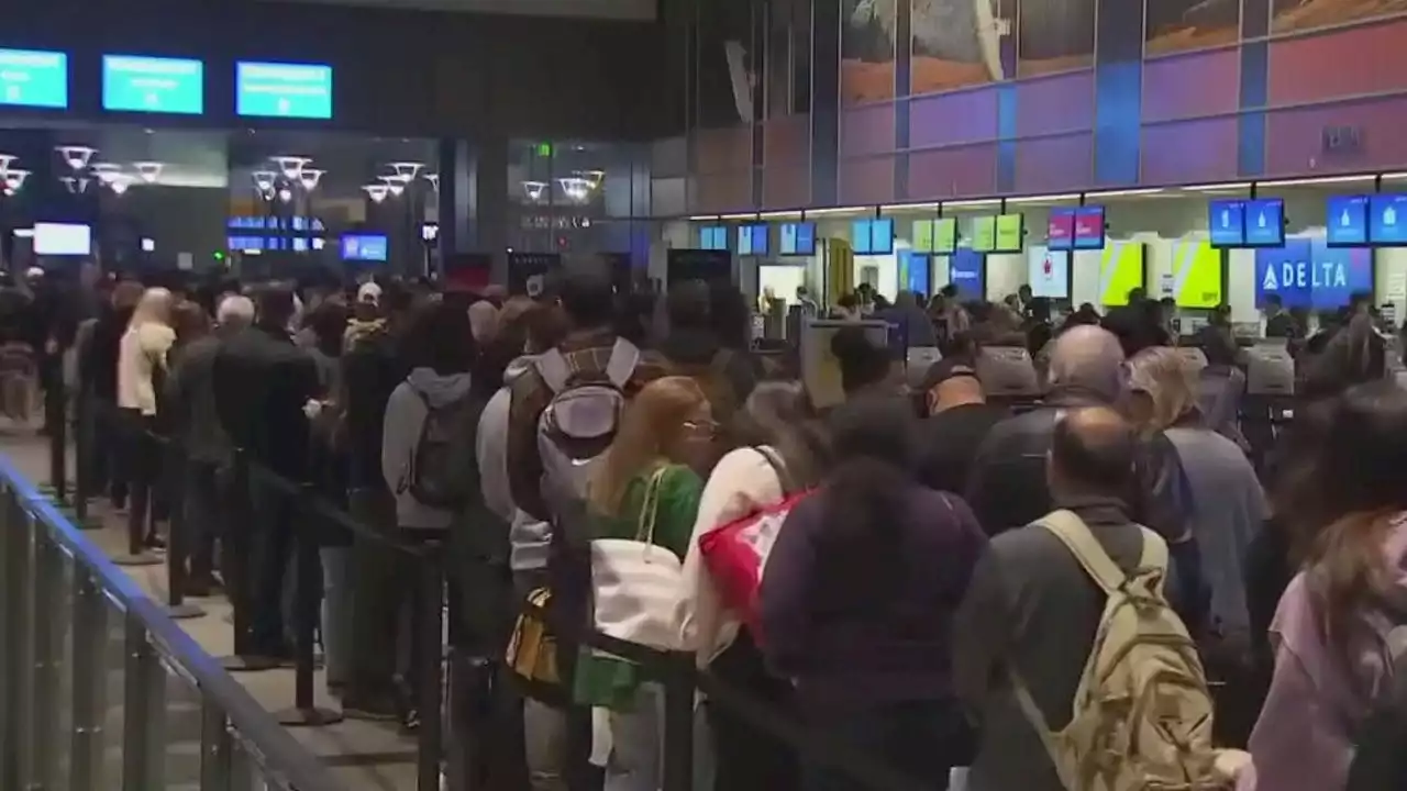 More than 160 flights canceled, dozens more delayed at Austin airport