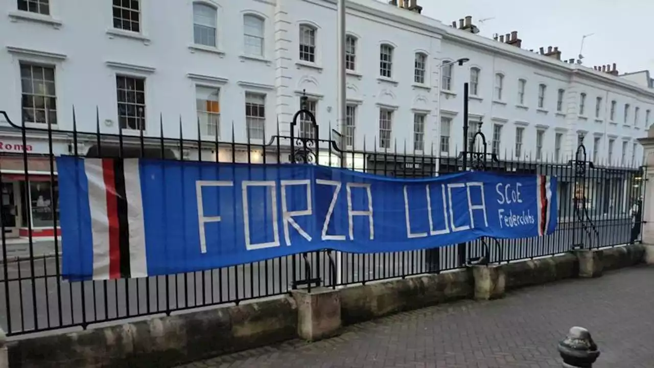 “Forza Luca”: davanti alla clinica lo striscione per Vialli