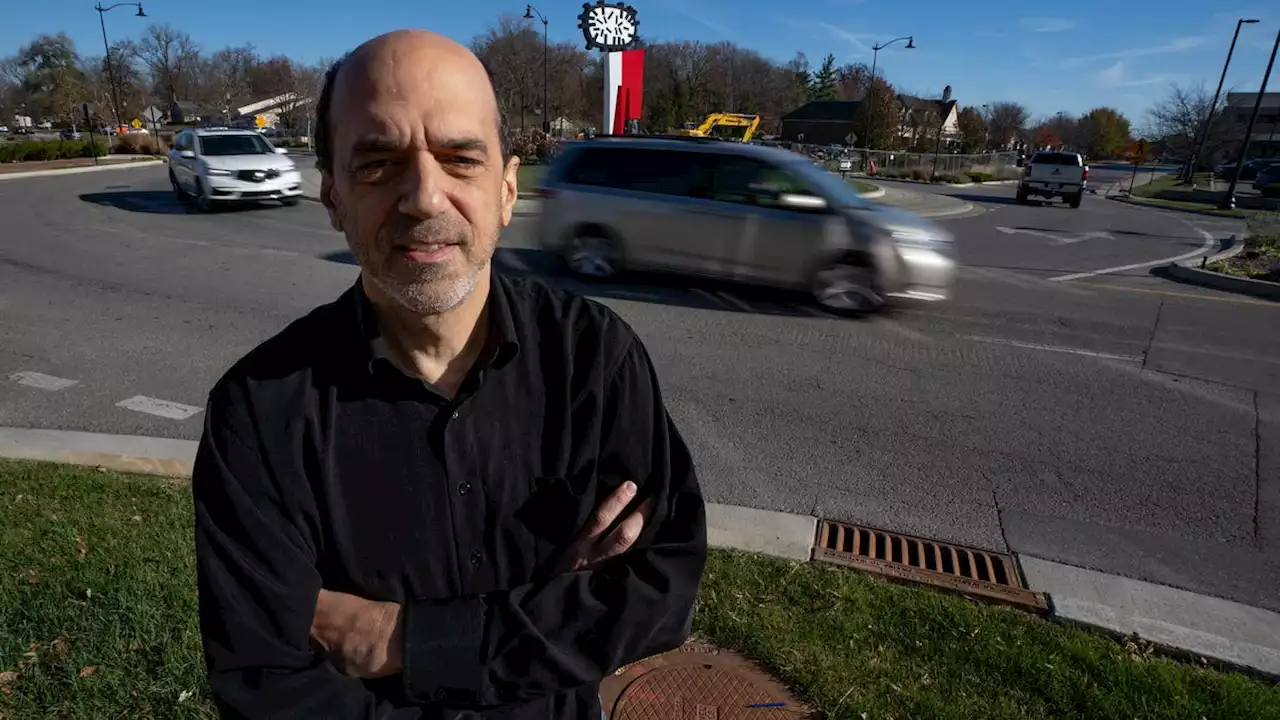 'Mindf---king Roundabouts' and more in poetry book from Carmel author Dan Grossman