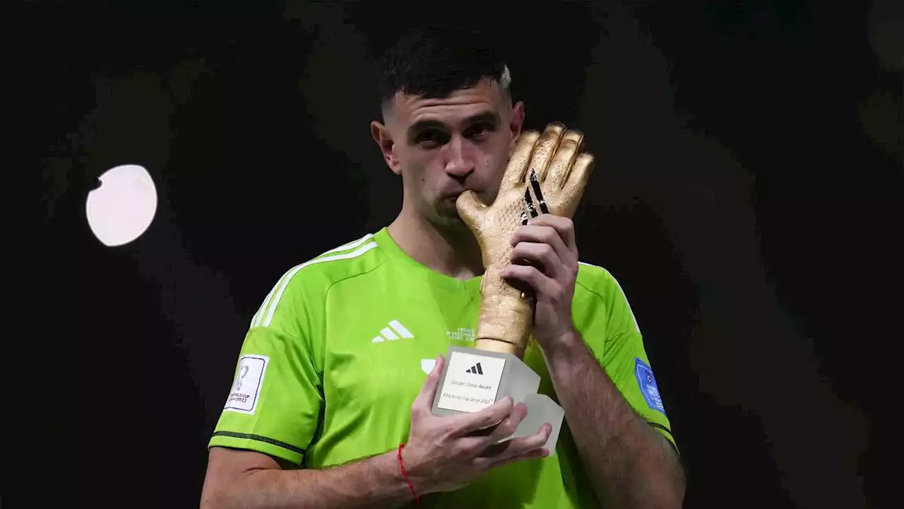 Jadi Kiper Terbaik Piala Dunia 2022, Emiliano Martinez Malah Terancam Dijual Aston Villa