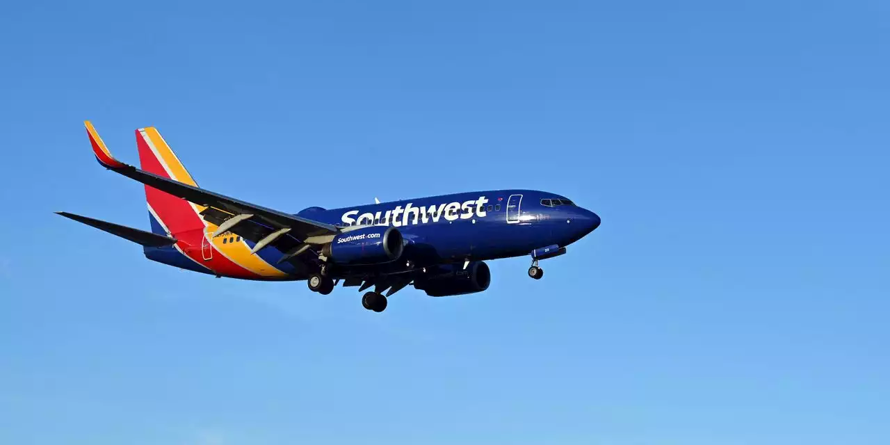 Southwest Airlines cancels two-thirds of its flights amid brutal travel weekend