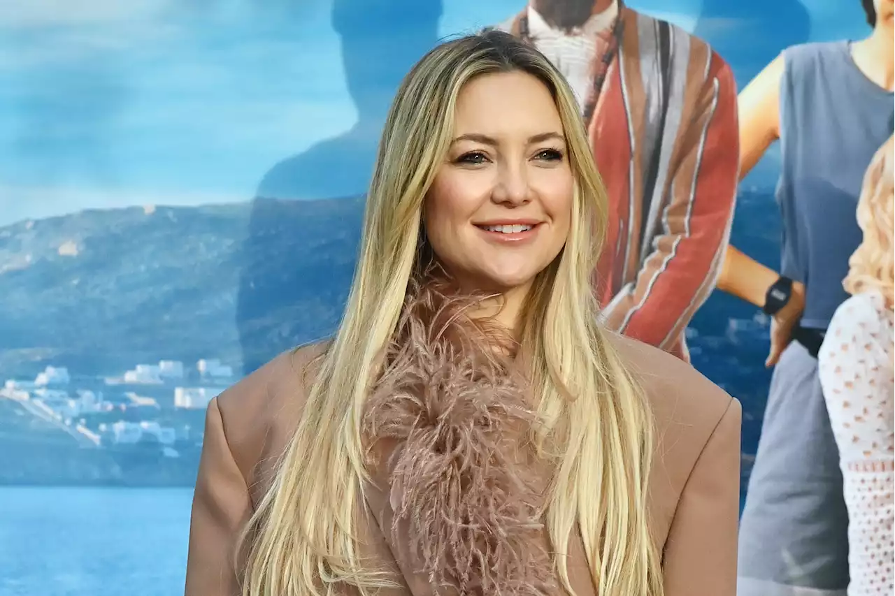 Why 'Glass Onion' Star Kate Hudson Doesn't Really Care About the Nepotism Debate