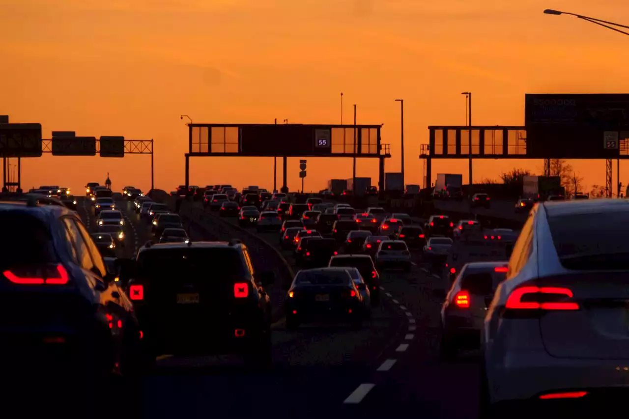 Road-weary N.J. drivers have the 3rd longest commutes in the U.S.