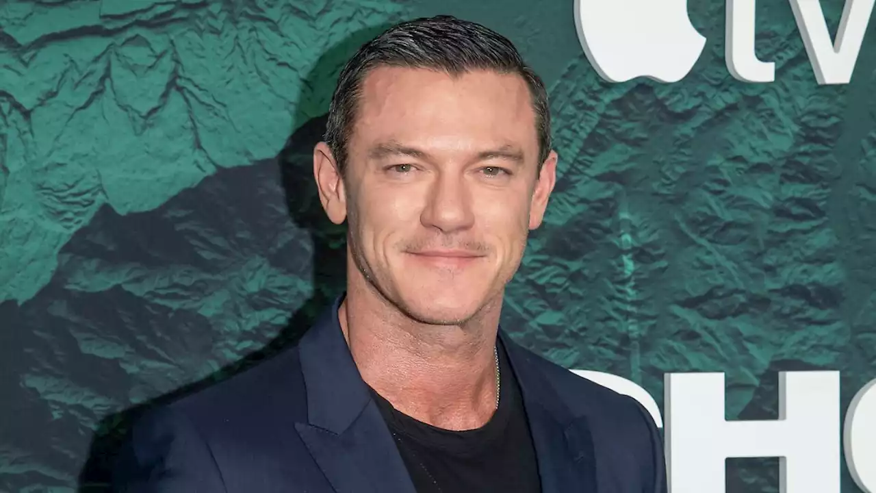 Luke Evans teilt seltenes Foto mit Partner