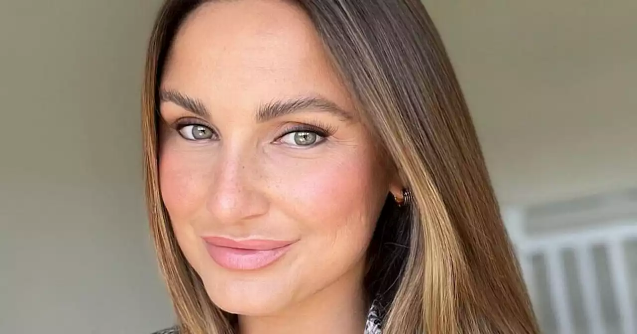 Sam Faiers sparks concern after being 'struck by worst flu' over Christmas