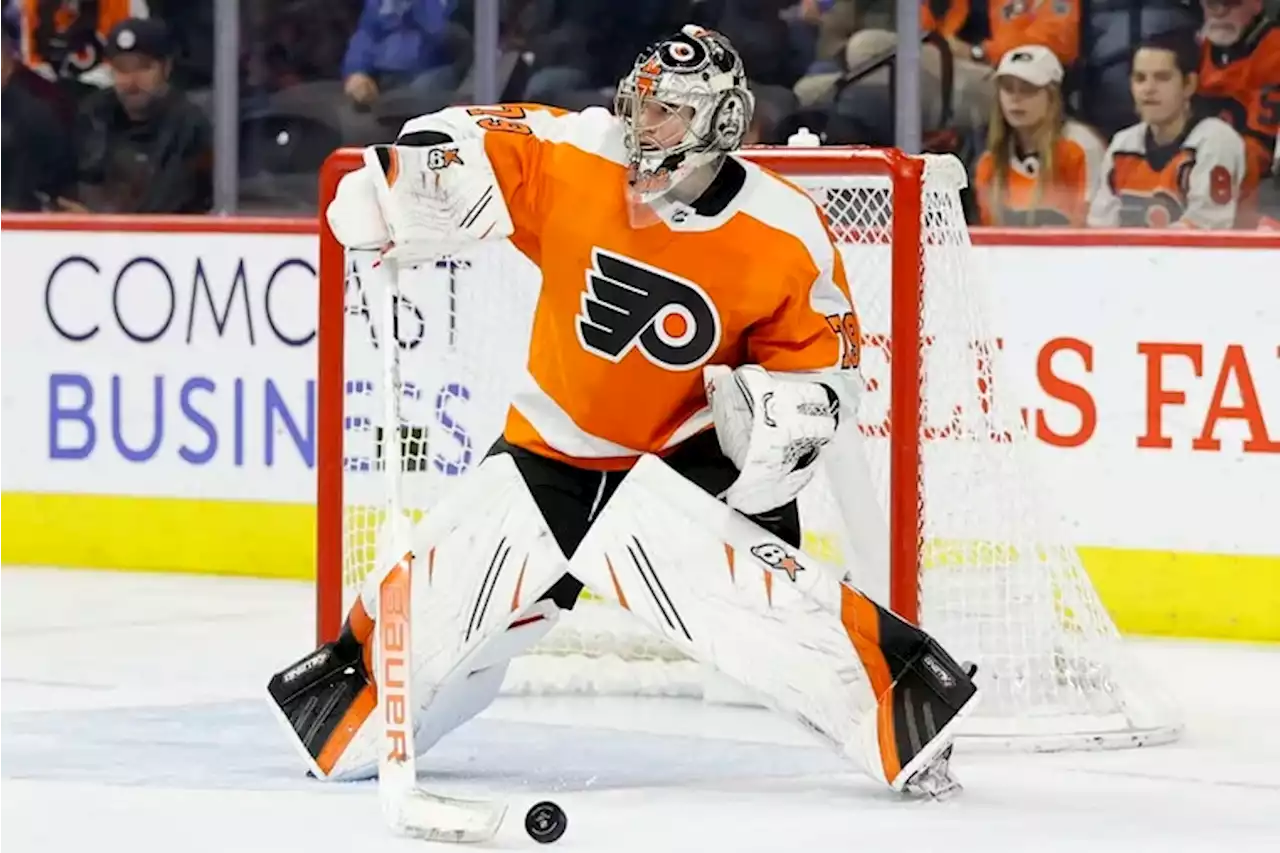 Carter Hart back on the ice for Flyers