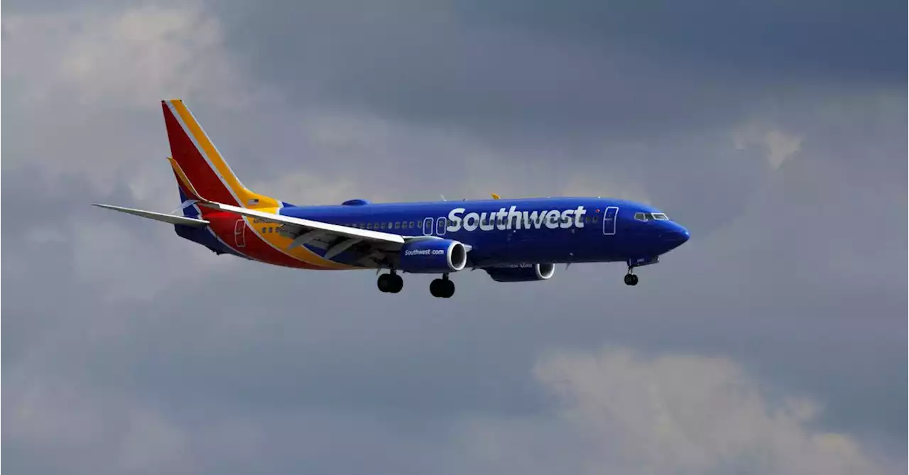 U.S. to examine Southwest Airlines cancellations, calls 'unacceptable'