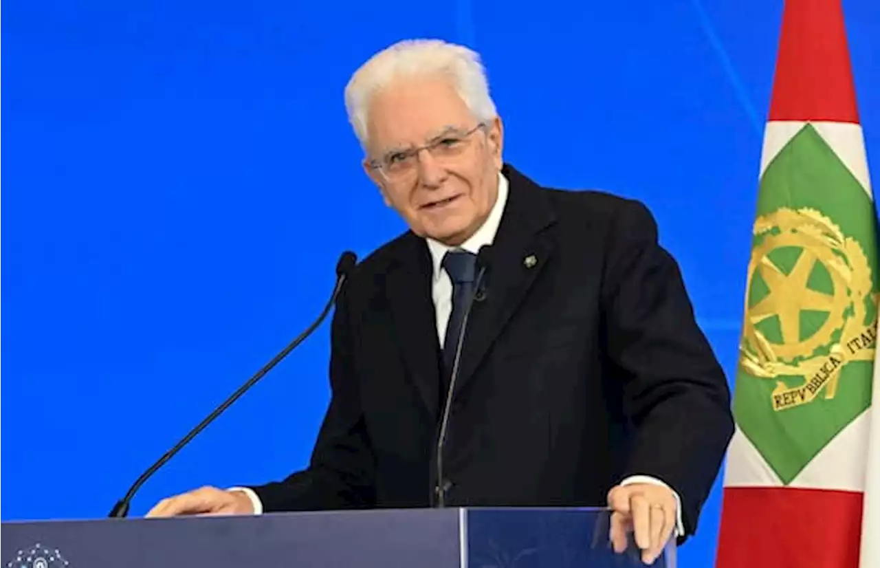 Mattarella negativo al Covid, partecipa ai funerali di Frattini