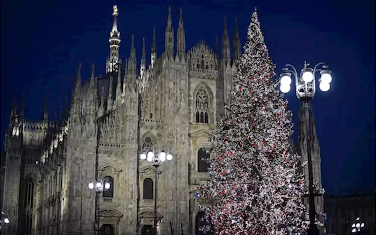 Milano, metro e tram aperte a Capodanno: gli orari dei trasporti ATM