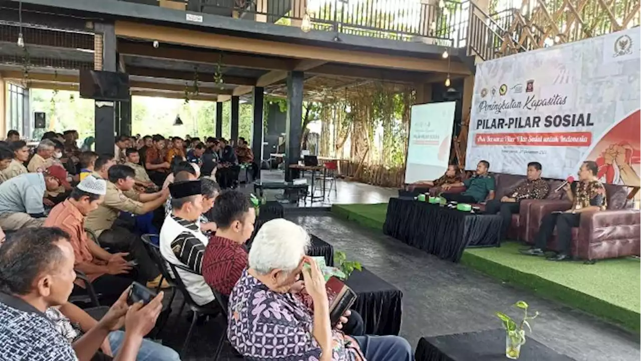 Pilar Sosial Karanganyar Wadul ke DPR, Keluhkan Honor Hingga Kisruh Data Gakin